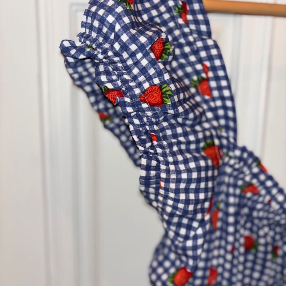 NEW Urban Outfitters Penelope Strawberry Gingham Button-Front Midi Dress Sz M/L - Picture 16 of 16